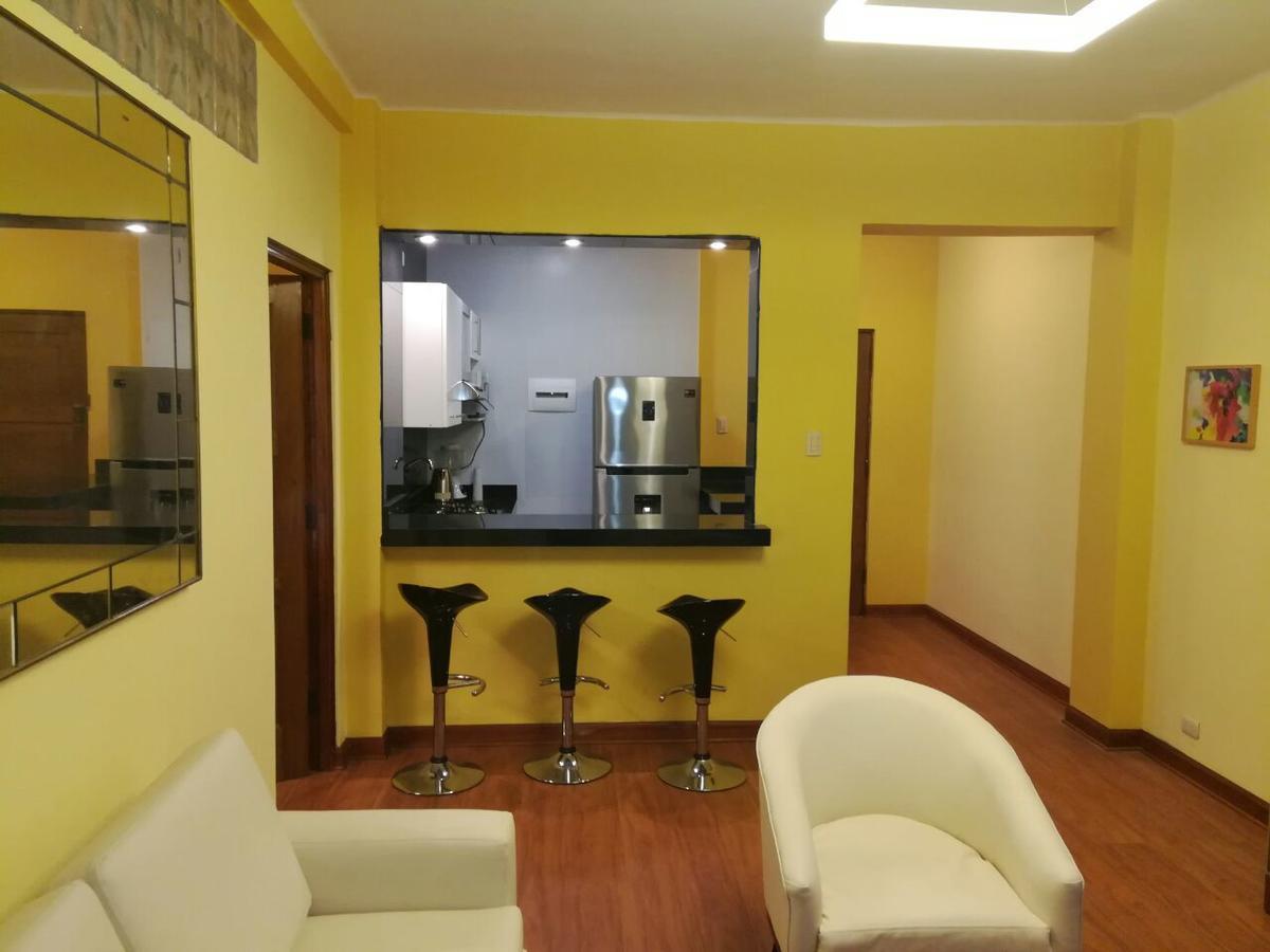 Miraflores Boulevard Tarata Apartment